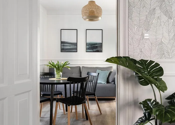 Sanhaus Apartments - MEWA - komfortowe apartamenty przy deptaku